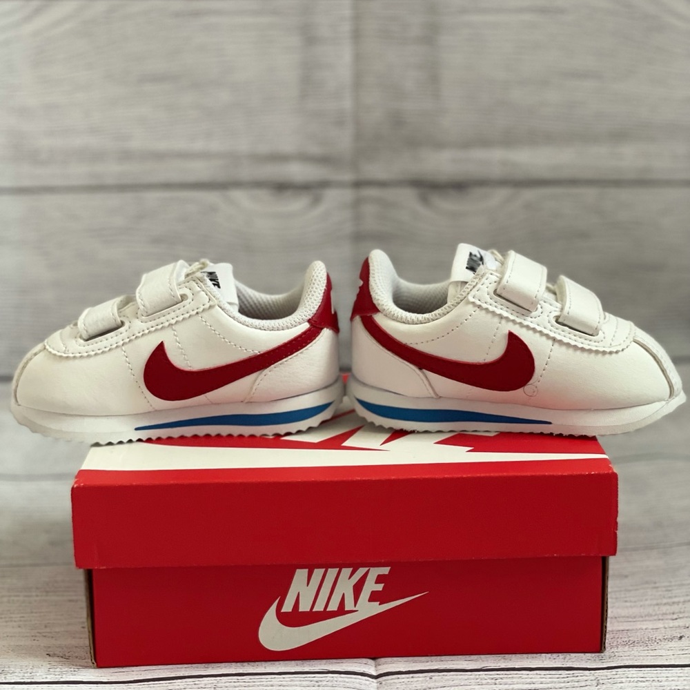 Cortez In classic blue, red & white. Size 5.